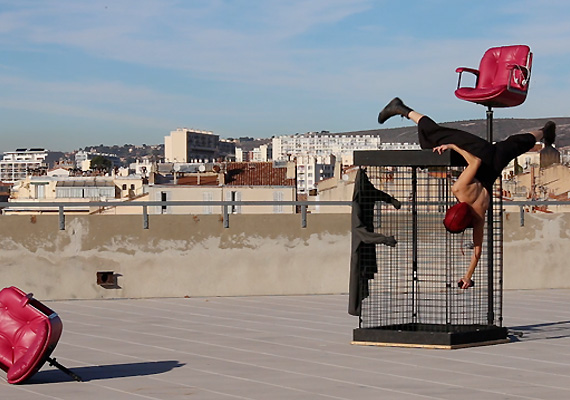 Spectacle danse contemporaine Nosemnaa de la compagnie Abdel Blabla
